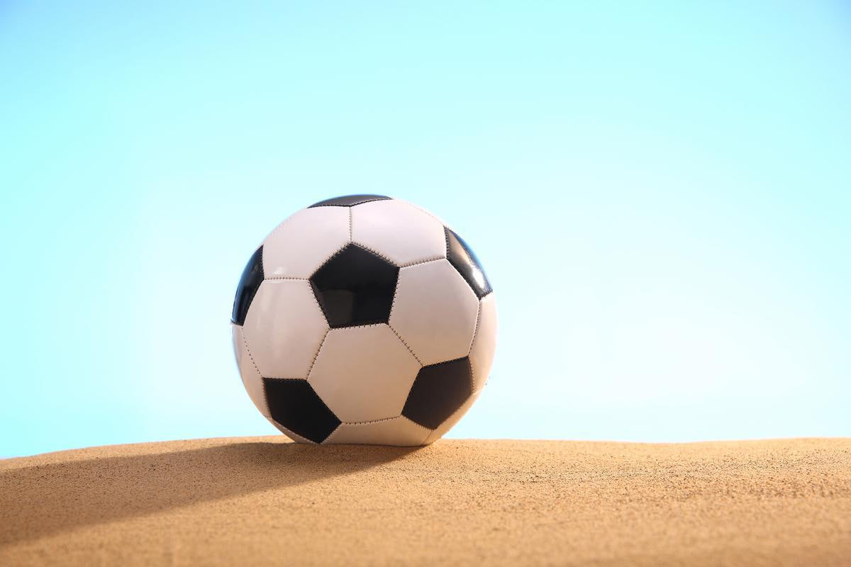 90vc足球即时比分应用界面展示